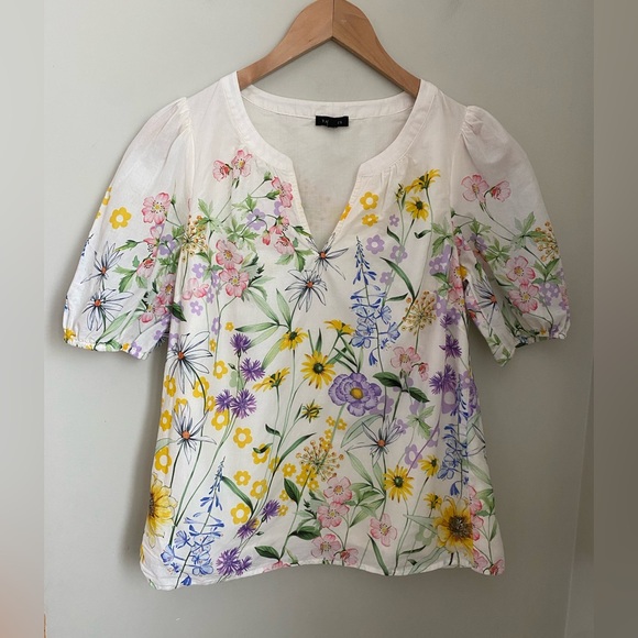 Talbots Split Neck Popover - Spectacular Floral XS 100% Cotton - Picture 2 of 11